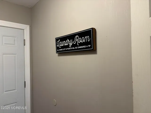 $865,000 | 11 Chestnut Ridge Road, Holmdel, NJ 07733