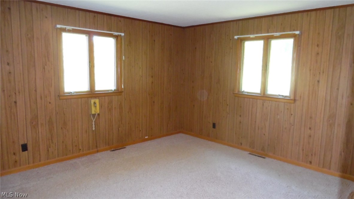 880 Highland Ridge Road Lowell, OH 45744 - Photo 5 of 12 Master Bedroom