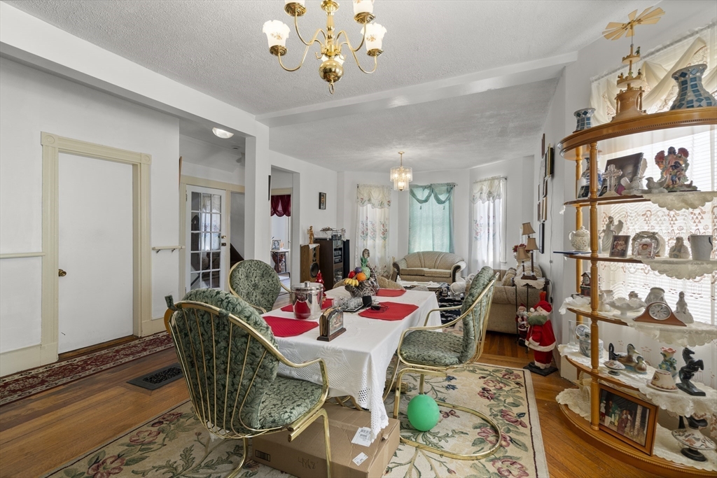 87 Hamilton Street Boston, MA 02125 - Photo 10 of 39