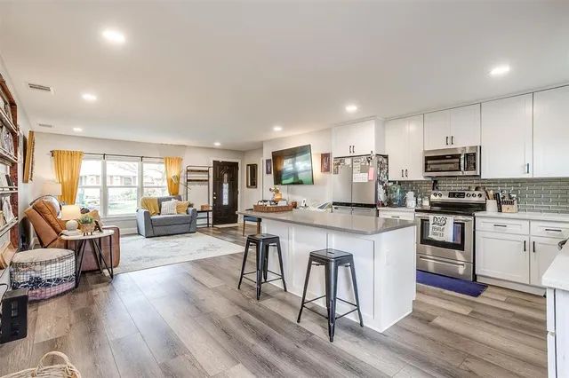 $300,000 | 3212 San Marcus Avenue, Dallas, TX 75228