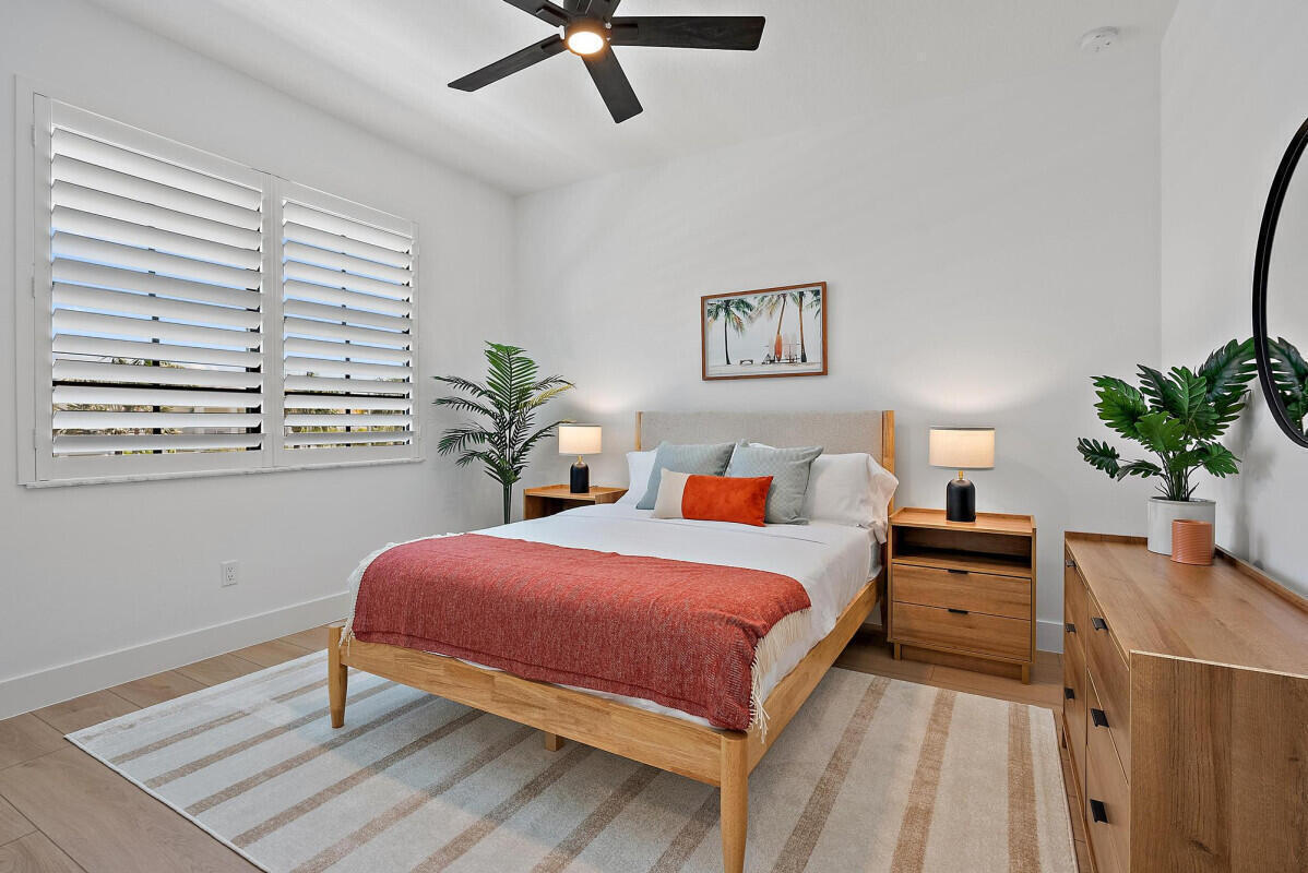13197 Alton Road Palm Beach Gardens, FL 33418 - Photo 29 of 44 Bedroom 3