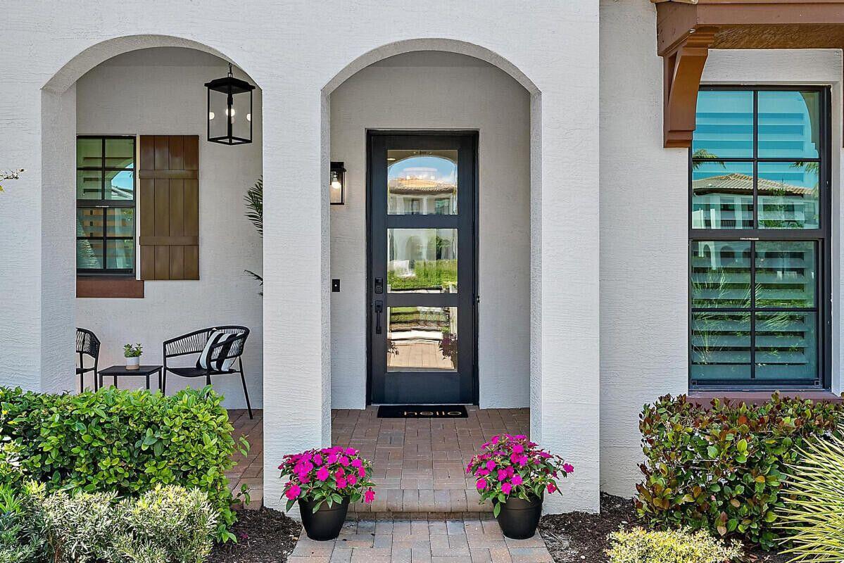 13197 Alton Road Palm Beach Gardens, FL 33418 - Photo 3 of 44 Front entrance
