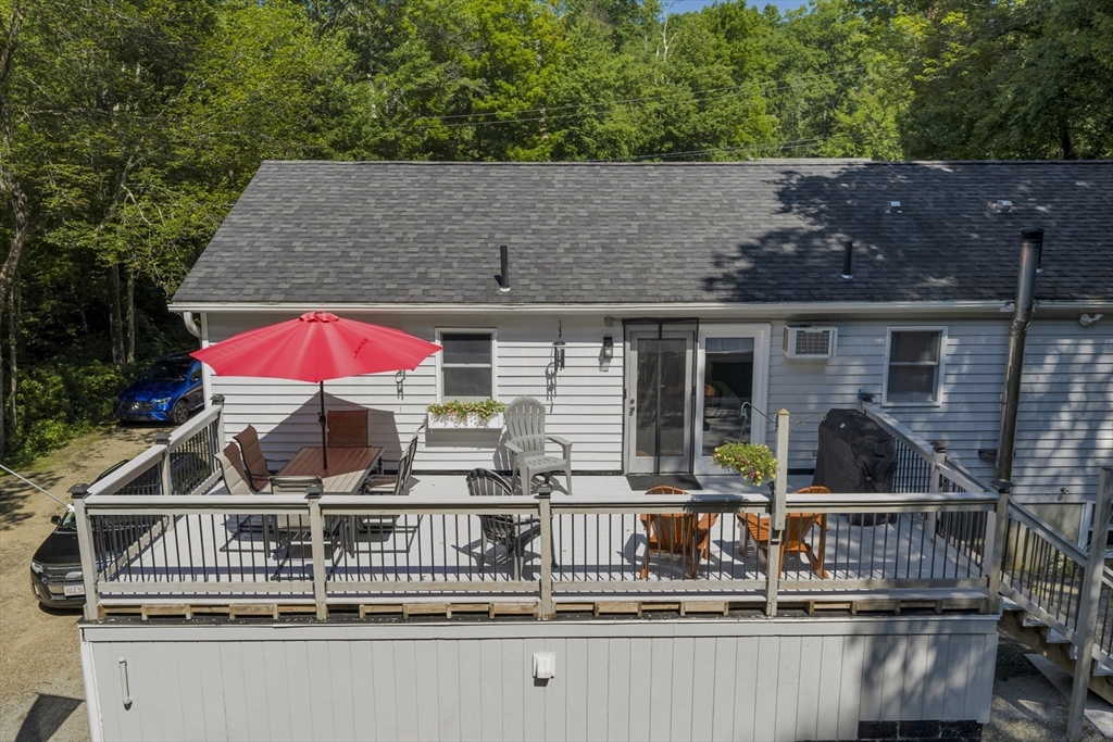 189 Stafford Road Holland, MA 01521 - Photo 4 of 40