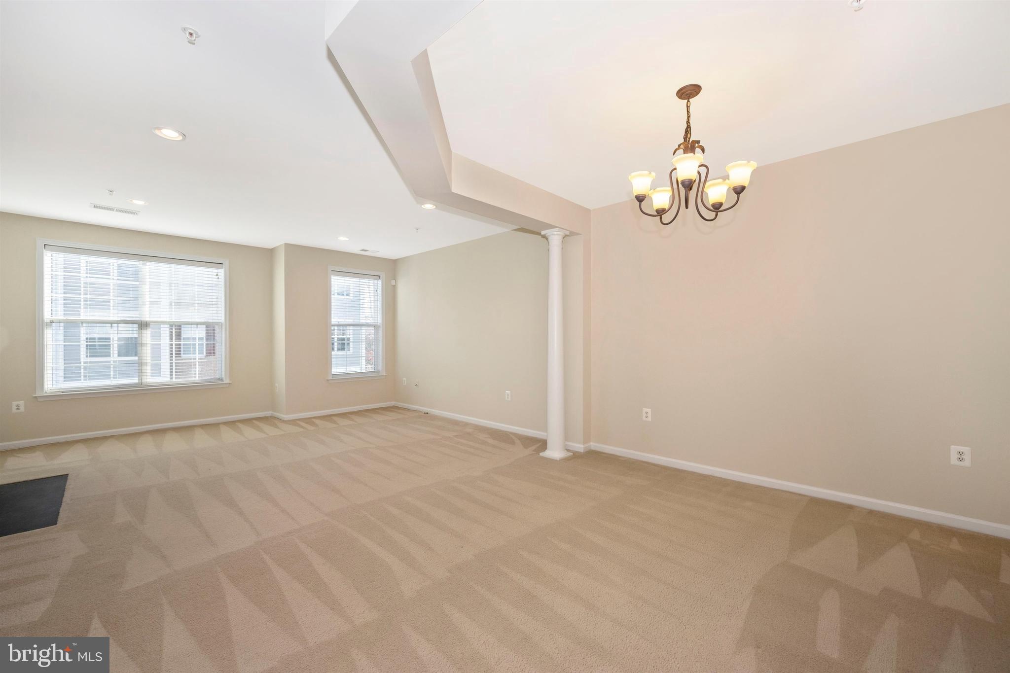 11525 Georgia Avenue Silver Spring, MD 20902 - Photo 19 of 44 DINING ROOM