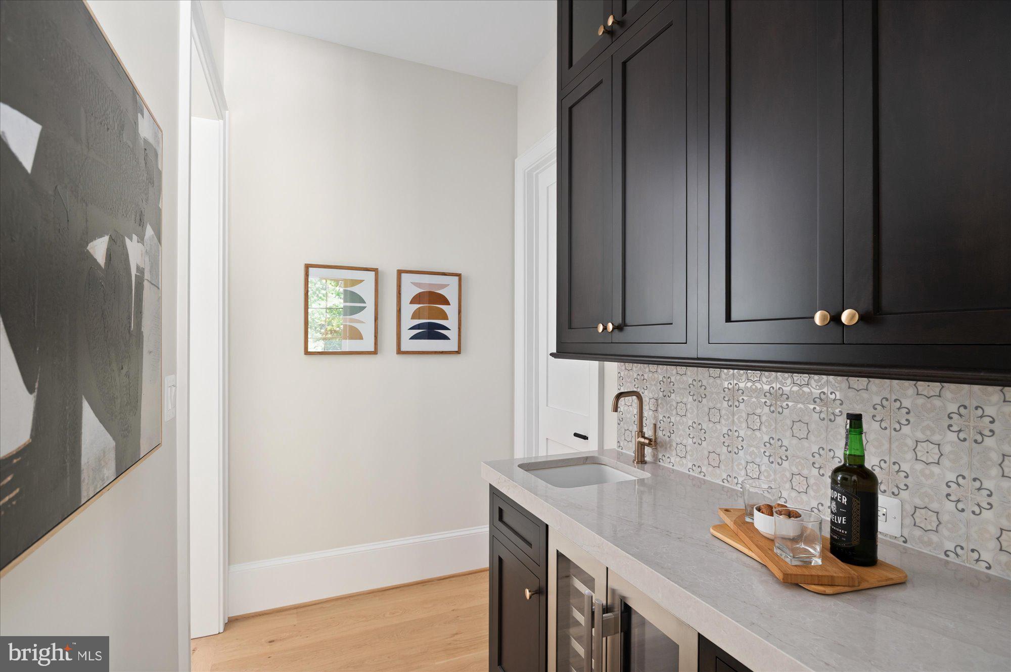 1800 Monza Road McLean, VA 22101 - Photo 15 of 77