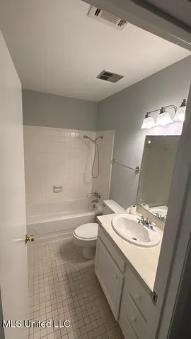 $155,000 | 5125 Old Canton Road, Unit 201, Jackson, MS 39211