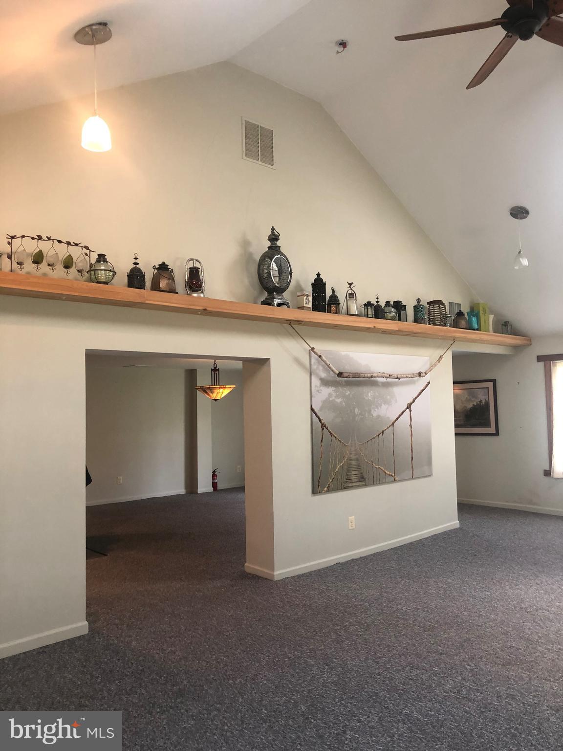 21 Diverty Road Pennington, NJ 08534 - Photo 3 of 17 Living Room