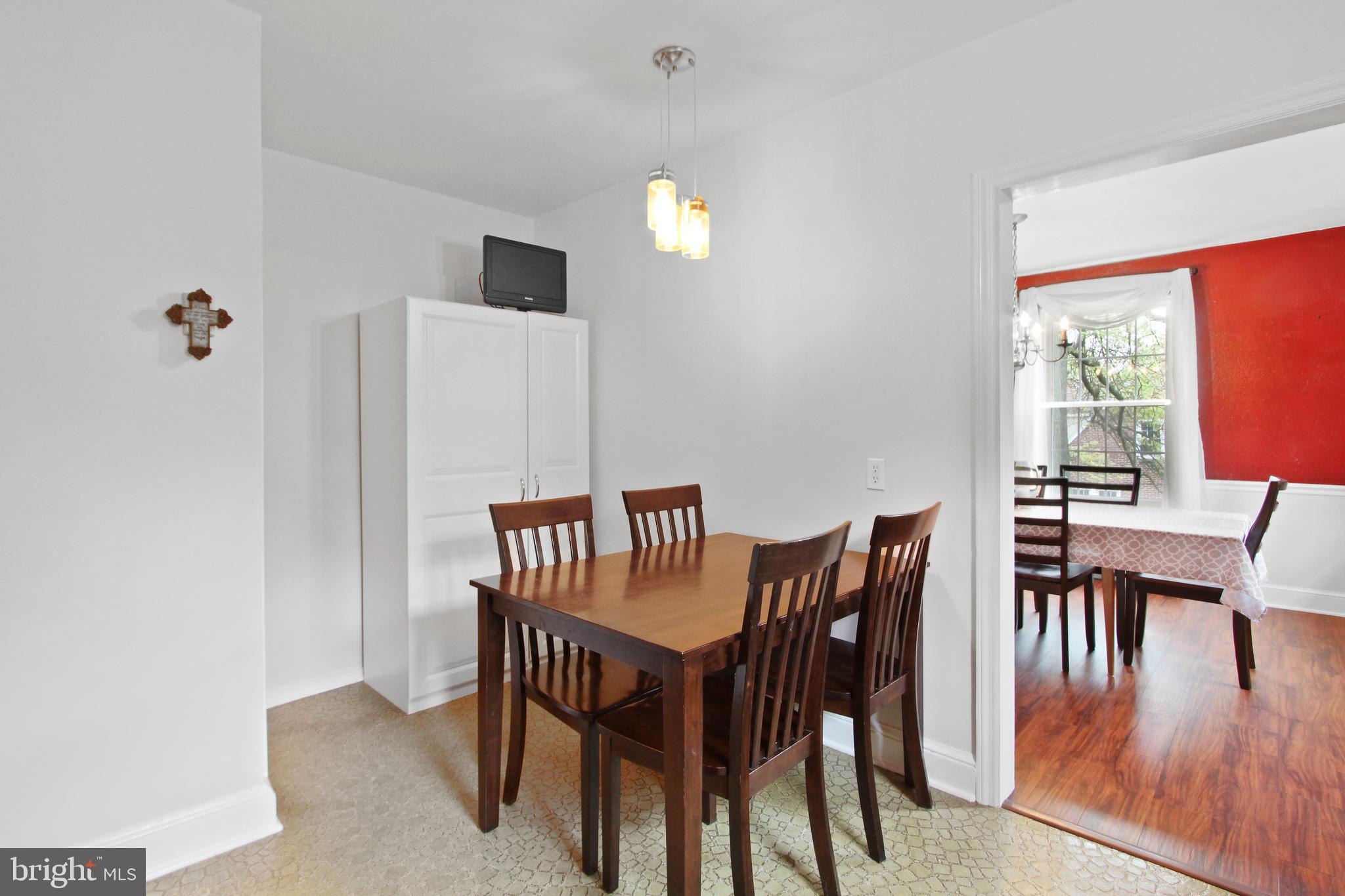 960 Grandview Road York, PA 17403 - Photo 9 of 26 Gallery Image 9