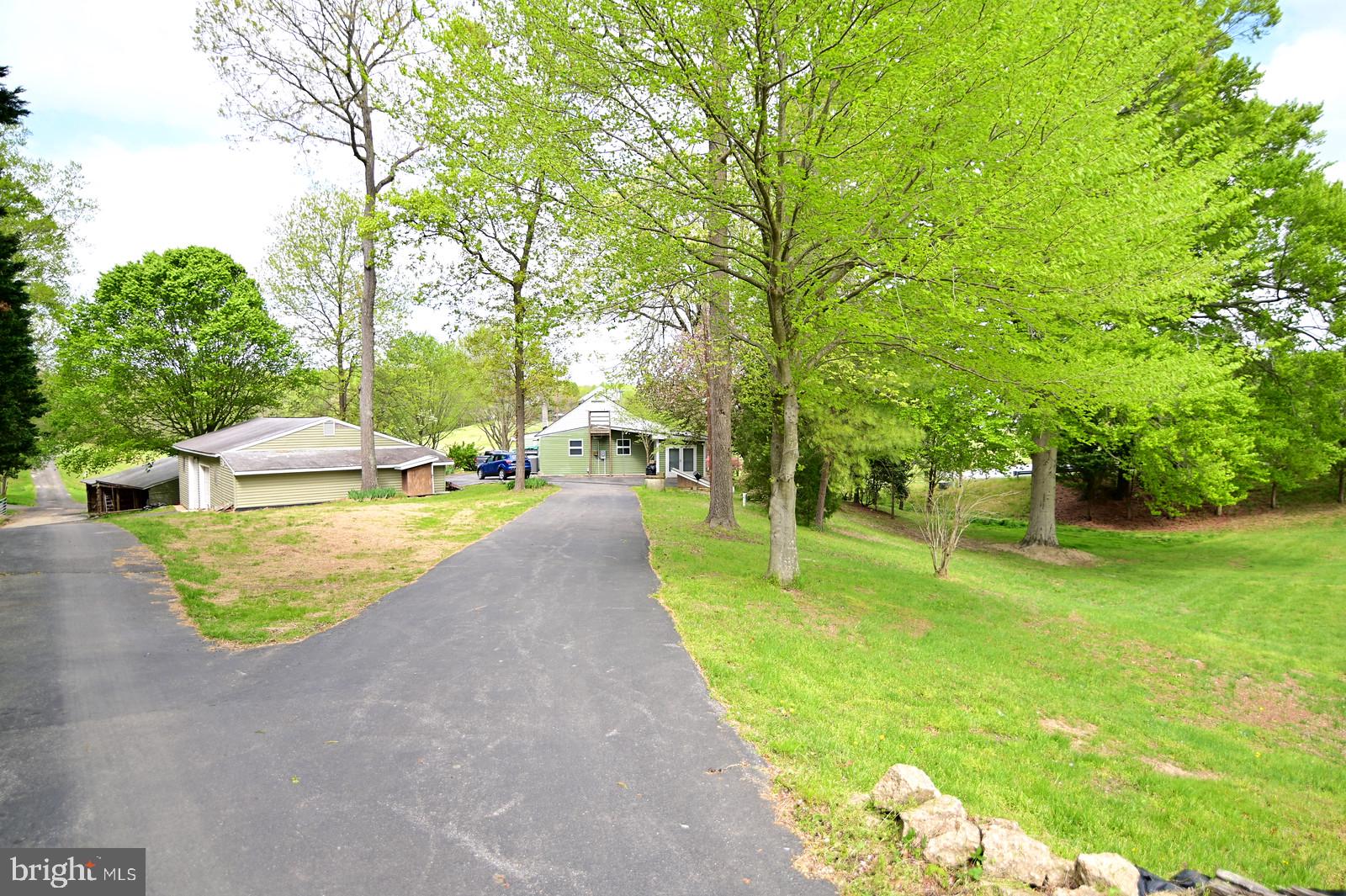 5380 Solomons Island Road Huntingtown, MD 20639 - Photo 48 of 48 DRIVEWAY
