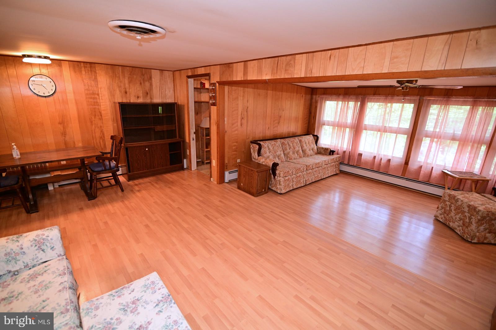 5380 Solomons Island Road Huntingtown, MD 20639 - Photo 9 of 48 FAMILY ROOM
