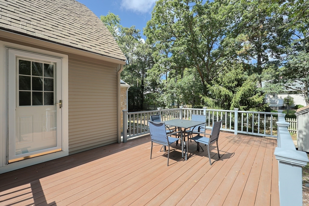 850 Queen Anne Road Harwich, MA 02645 - Photo 9 of 42 Gallery Image 9