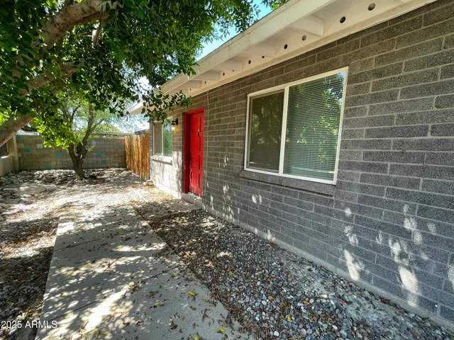 $2,195 | 4250 North 27th Street, Unit 4, Phoenix, AZ 85016