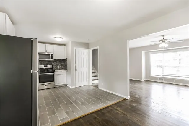 $1,905 | 6311 East 102nd Terrace, Kansas City, MO 64134