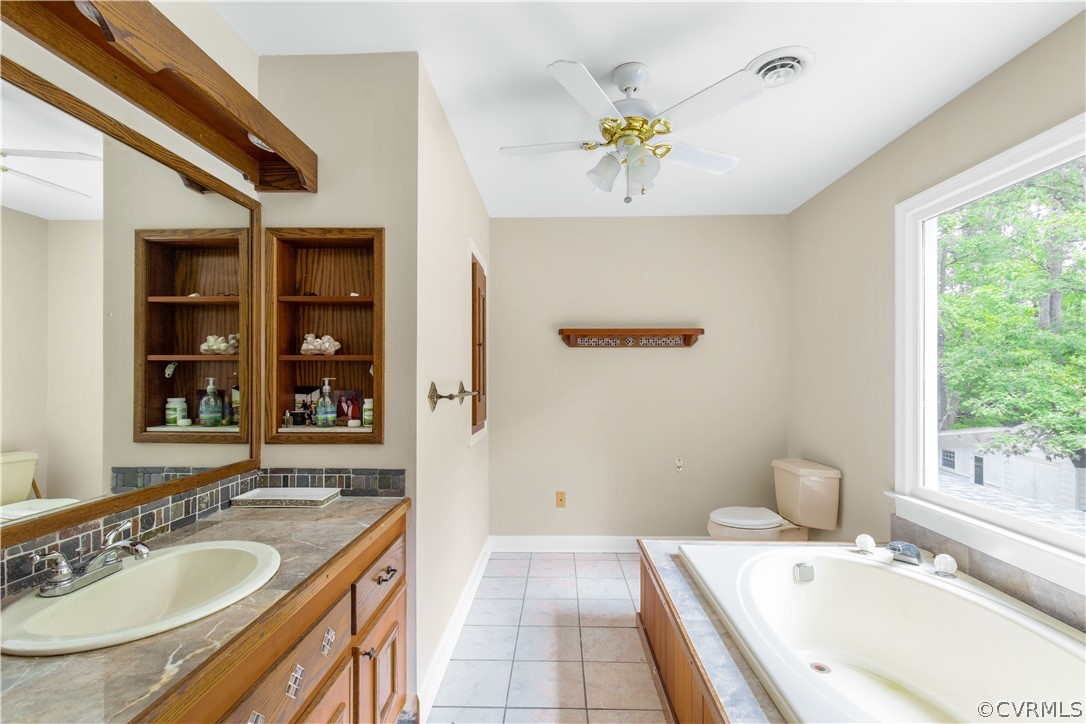 11311 Beach Road Chesterfield, VA 23838 - Photo 27 of 50 Attached primary bath