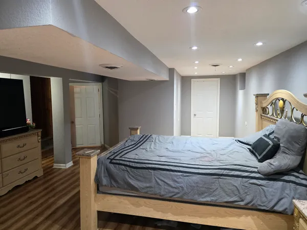 $240,000 | 5874 North 79th Street, Milwaukee, WI 53218