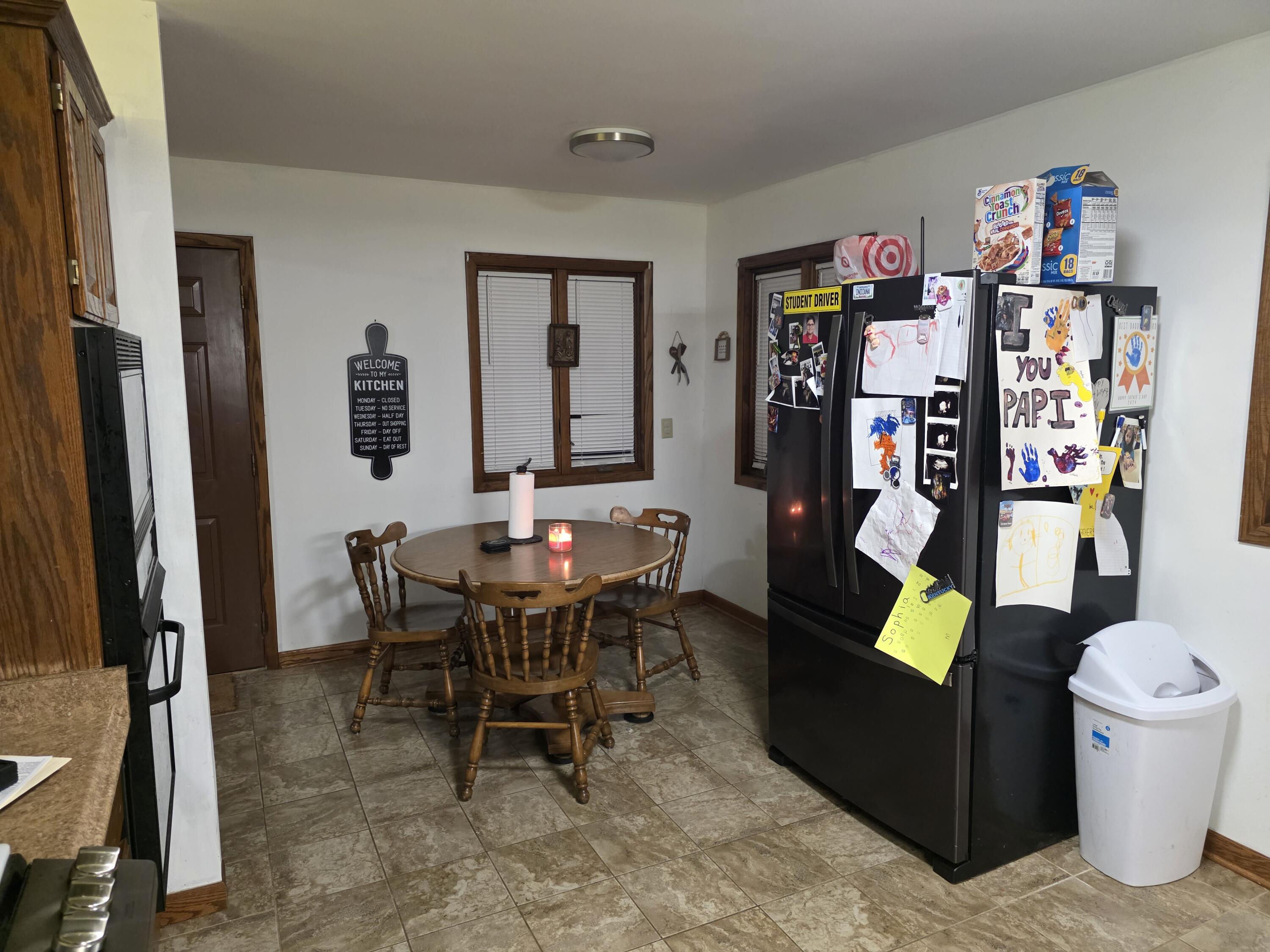 5874 North 79th Street Milwaukee, WI 53218 - Photo 4 of 28 Kitchen