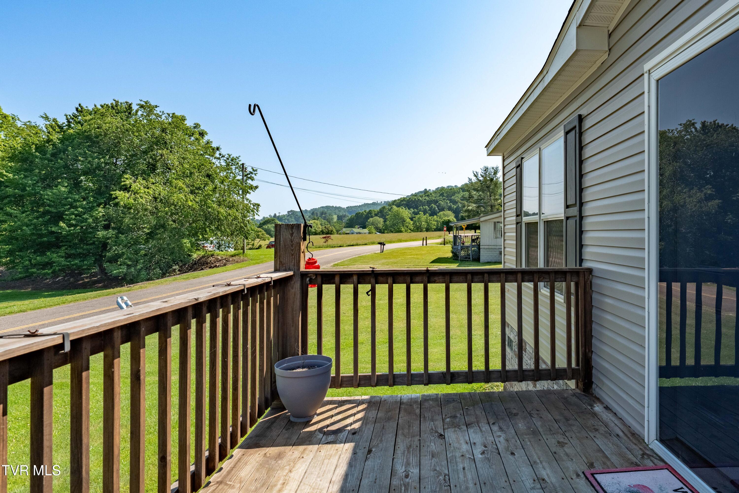 2639 Crackers Neck Road Mountain City, TN 37683 - Photo 40 of 50 2639 Crackers Neck Road (27 of 58)