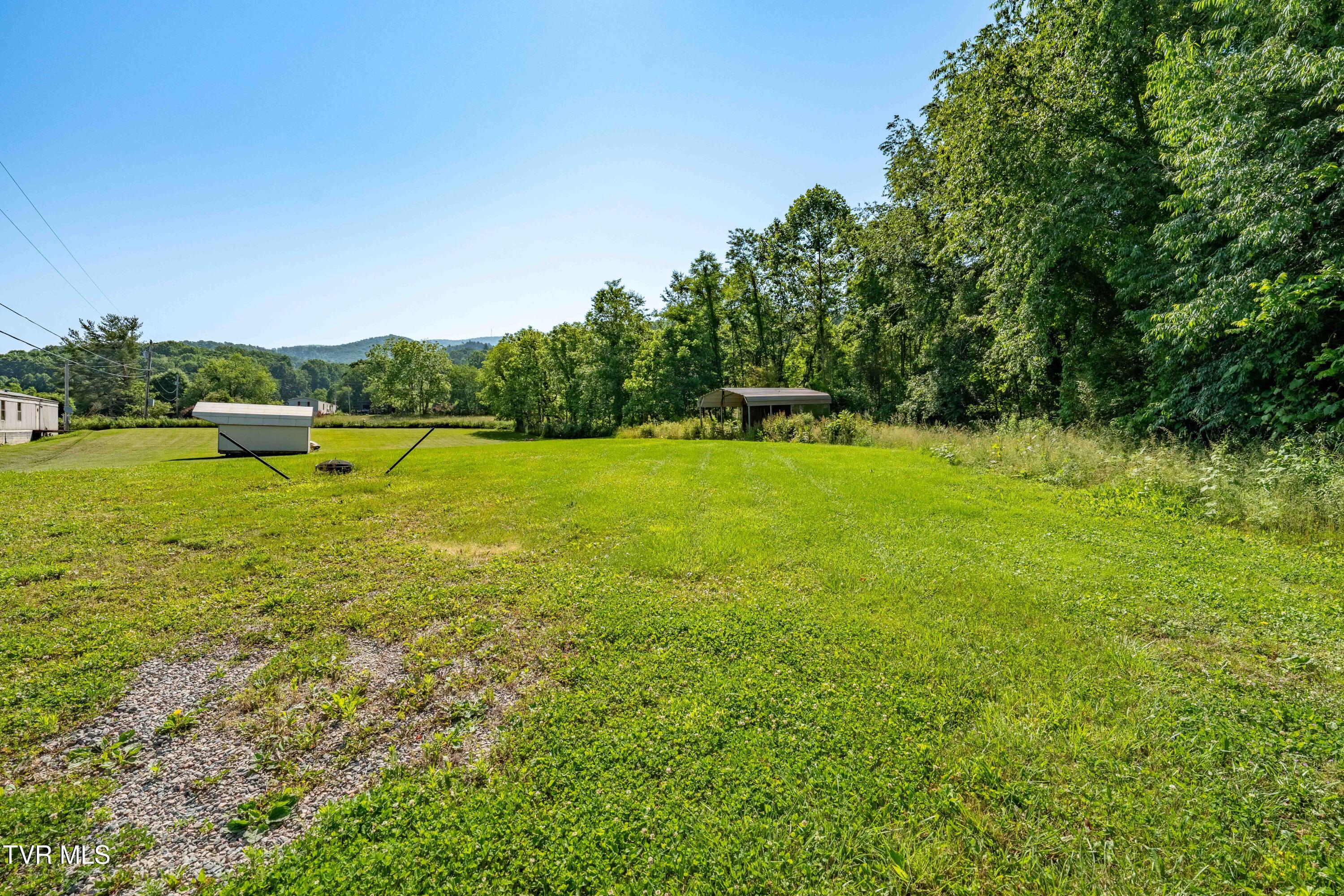 2639 Crackers Neck Road Mountain City, TN 37683 - Photo 45 of 50 2639 Crackers Neck Road (31 of 58)