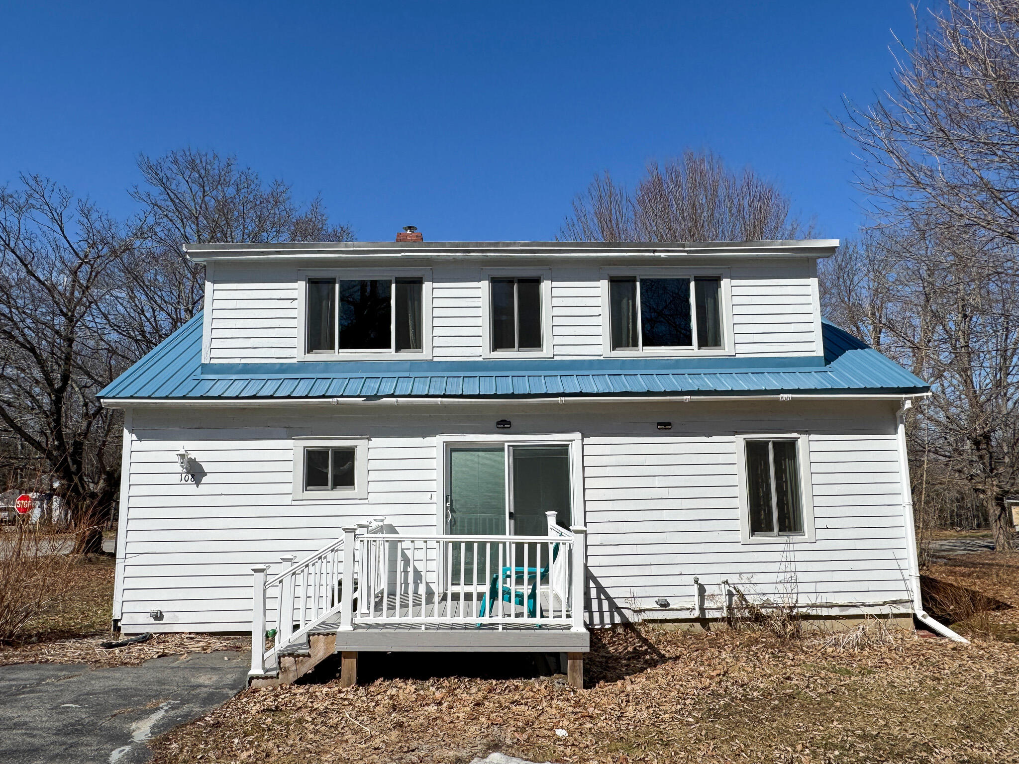 108 Enfield Road Lincoln, ME 04457 - Photo 3 of 26 3