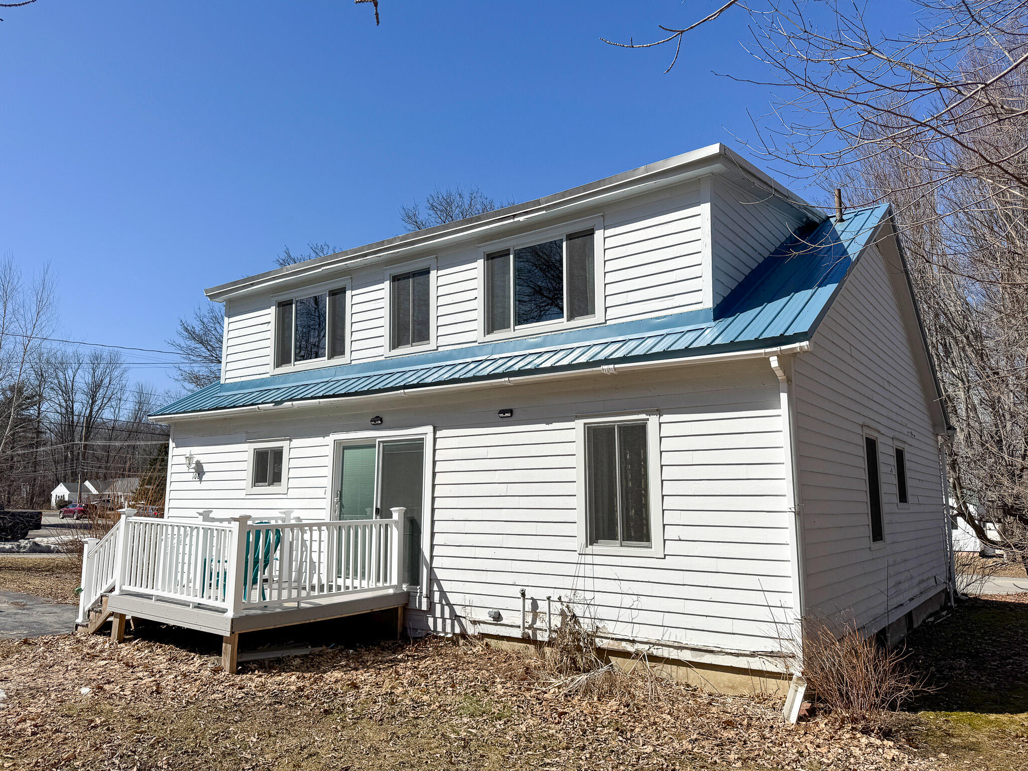 108 Enfield Road Lincoln, ME 04457 - Photo 4 of 26 4