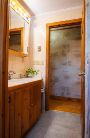 $699,000 | 139 Highway 3, China, ME 04358