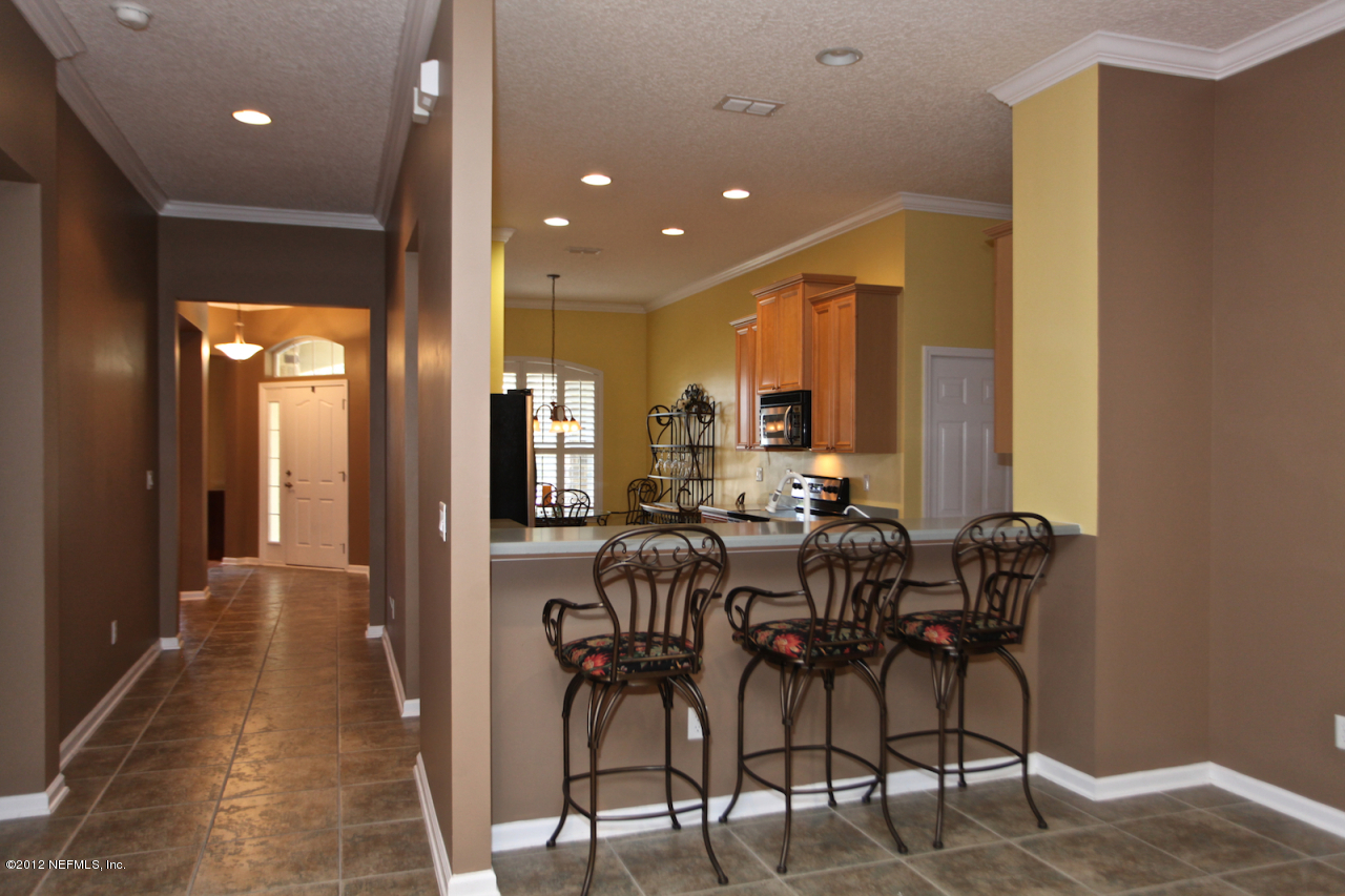 6322 Battlegate Road Jacksonville, FL 32258 - Photo 17 of 37 Breakfast Bar