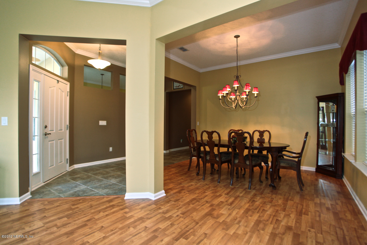 6322 Battlegate Road Jacksonville, FL 32258 - Photo 5 of 37 Living Room to Dining Room