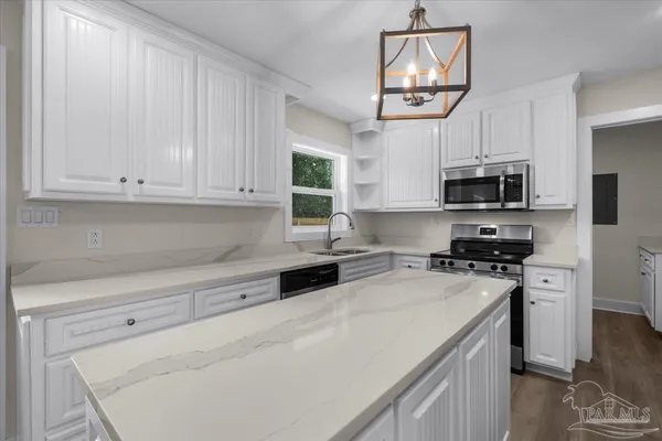 $418,000 | 2023 Summit Boulevard, Pensacola, FL 32503