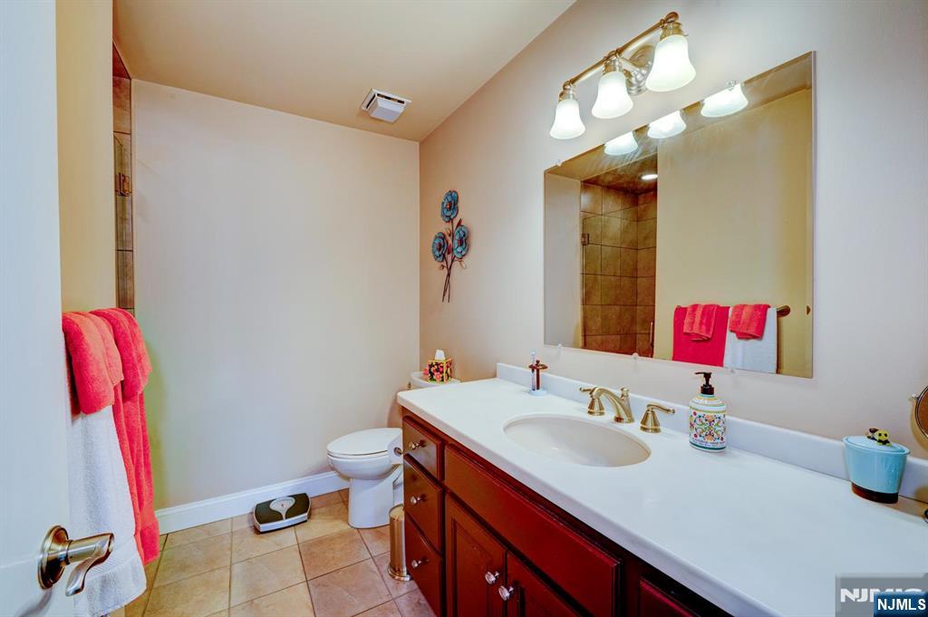 314 Federal Hill Road, Unit 314 Pompton Lakes, NJ 07442 - Photo 21 of 29