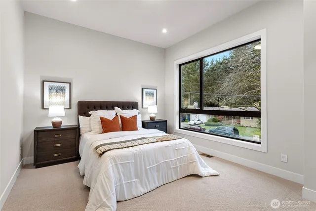 $3,098,000 | 14 158th Place Northeast, Bellevue, WA 98008