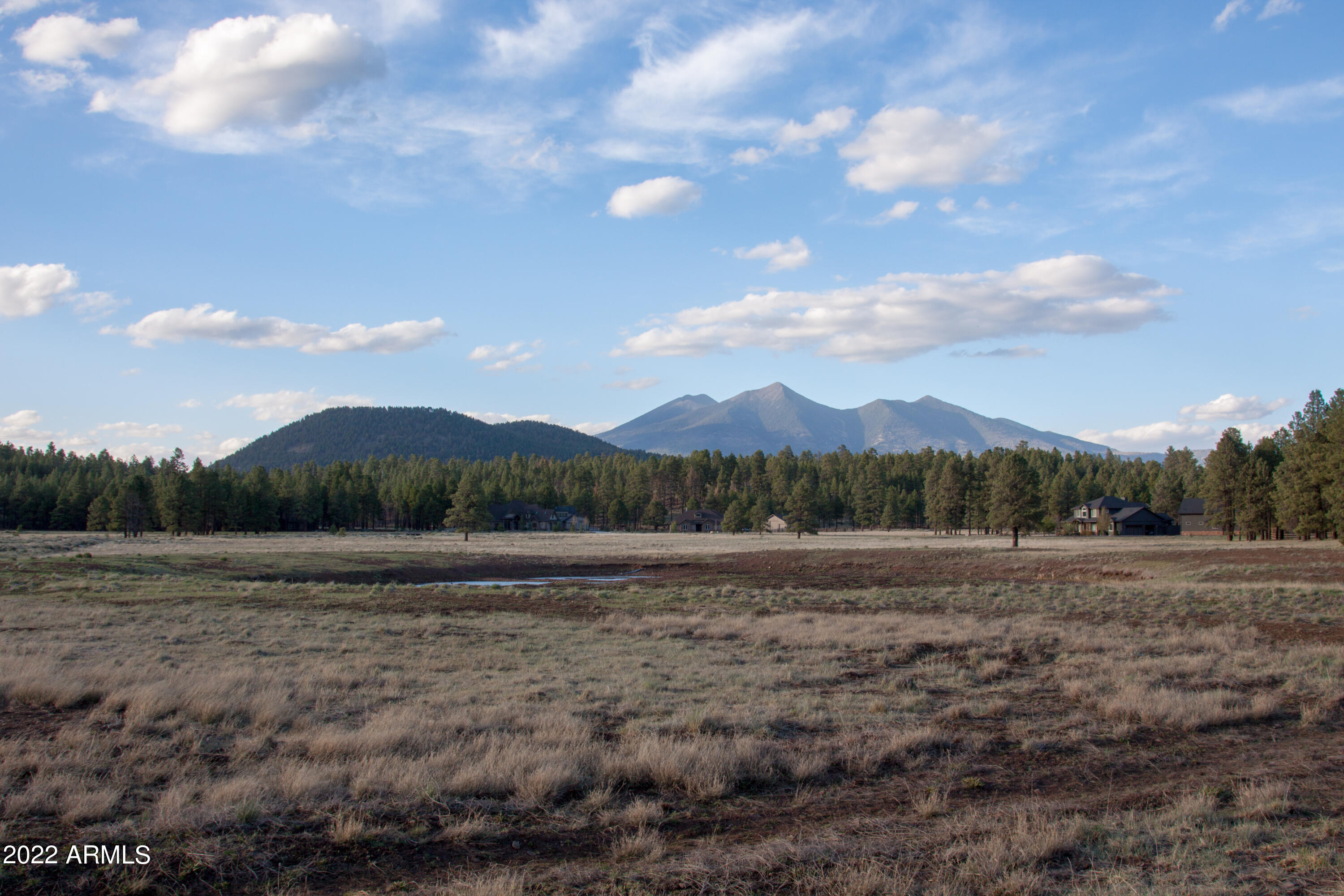4540 Brackin Ranch Road, Unit 19 Flagstaff, AZ 86001 - Photo 5 of 13 IMG_9873 keep