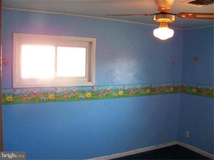 418 Chestnut Road Warminster, PA 18974 - Photo 10 of 12 Bedroom