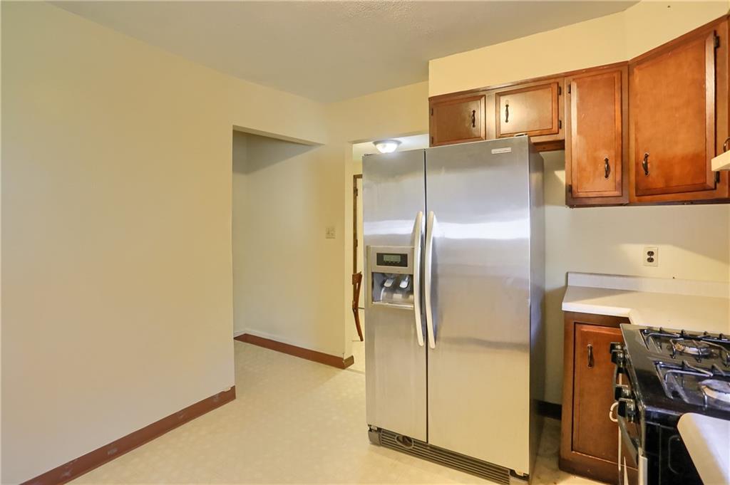 1550 Glenn Way McKees Rocks, PA 15136 - Photo 20 of 30