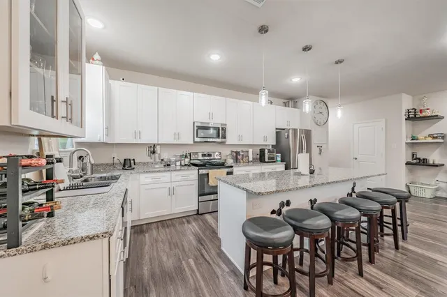 $2,200 | 3501 Dillard Street, Fort Worth, TX 76105