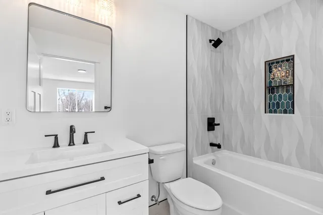 $299,500 | 425 West 8th Street, Unit 23, New Richmond, WI 54017