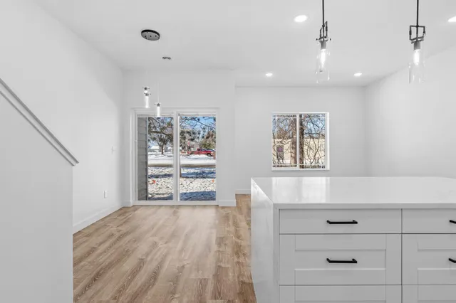 $299,500 | 425 West 8th Street, Unit 23, New Richmond, WI 54017