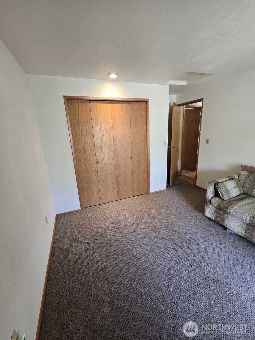 117 Squirrel Road Tonasket, WA 98855 - Photo 23 of 24 a view of an empty room