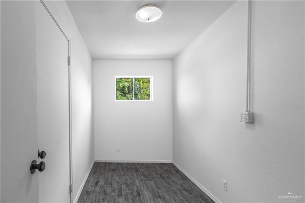2311 Frontier Drive Palmview, TX 78574 - Photo 13 of 13 an empty room with windows