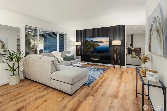 $675,000 | 13945 147th Place Southeast, Renton, WA 98059