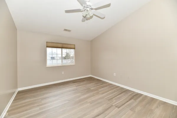 $1,900 | 209 Faulkner Court, Unit 205, Carmel, IN 46032