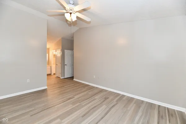 $1,900 | 209 Faulkner Court, Unit 205, Carmel, IN 46032