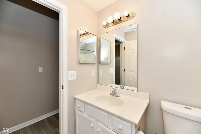 $2,000 | 209 Faulkner Court, Unit 205, Carmel, IN 46032