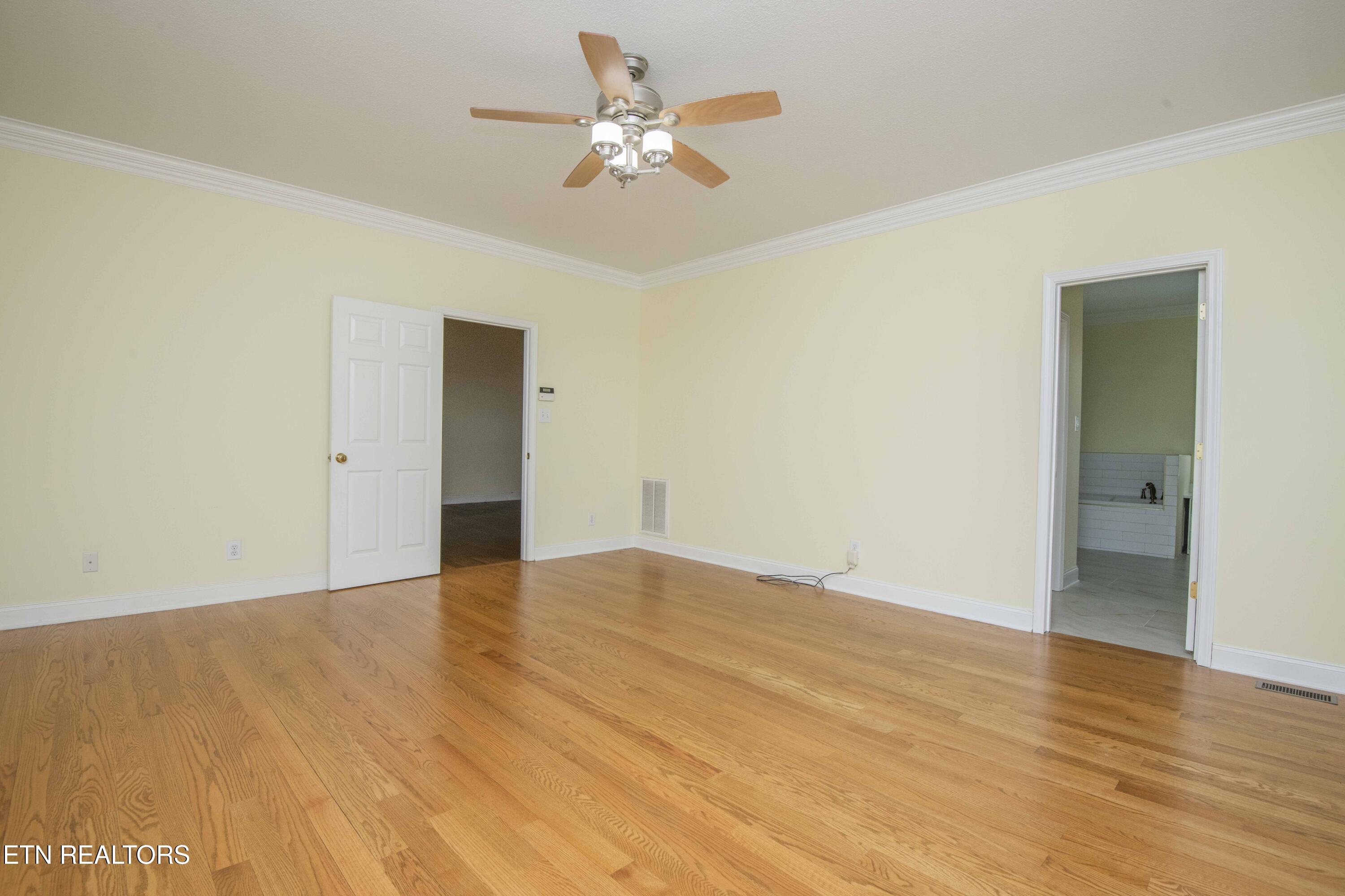 552 Windham Hill Road Knoxville, TN 37934 - Photo 37 of 60 Primary bed 2_1