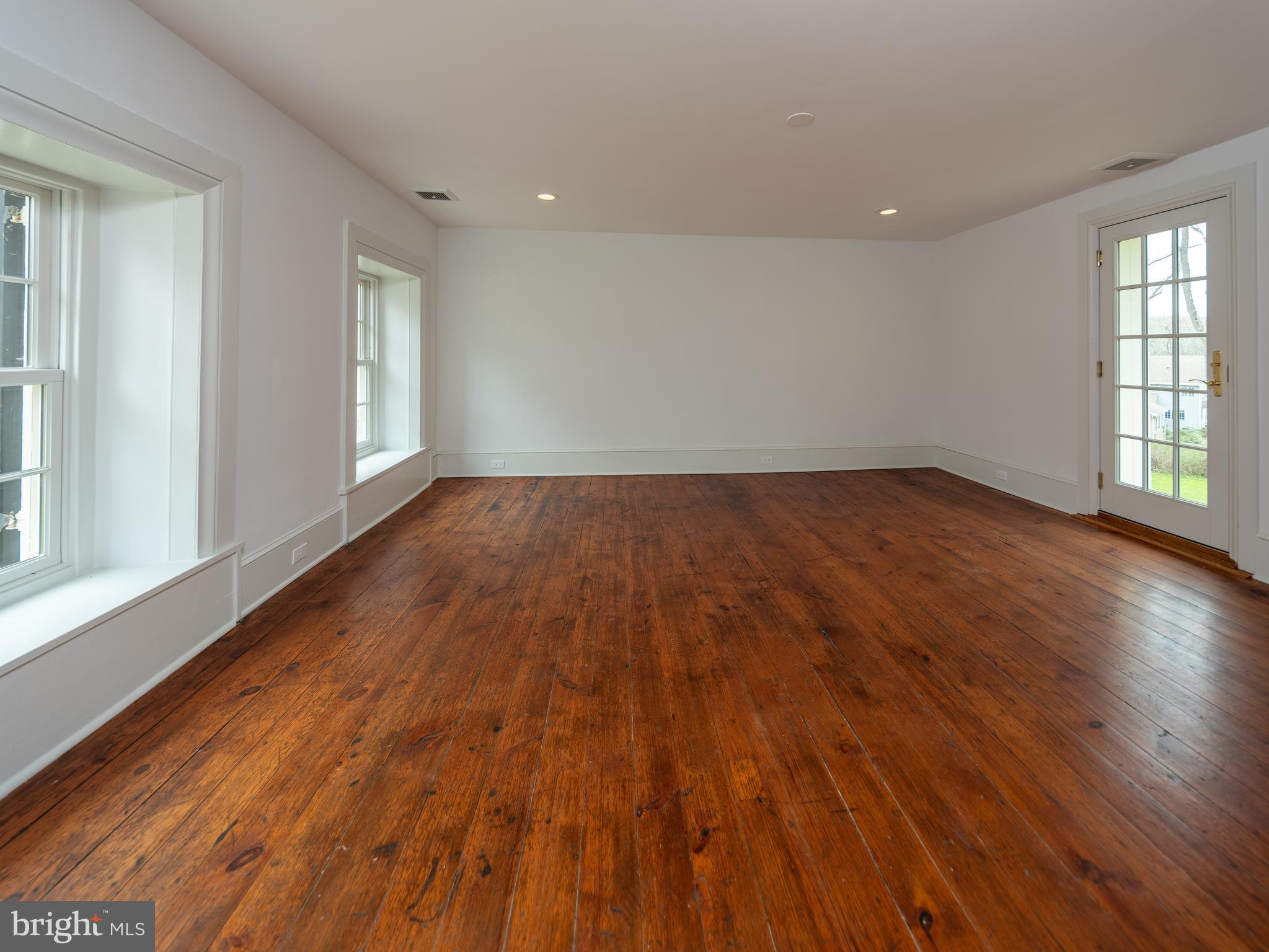 6089 Lower York Road New Hope, PA 18938 - Photo 32 of 43 Gallery Image 32