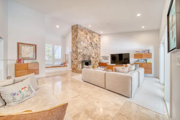 $9,750 | 9220 Southwest 102nd Street, Miami, FL 33176