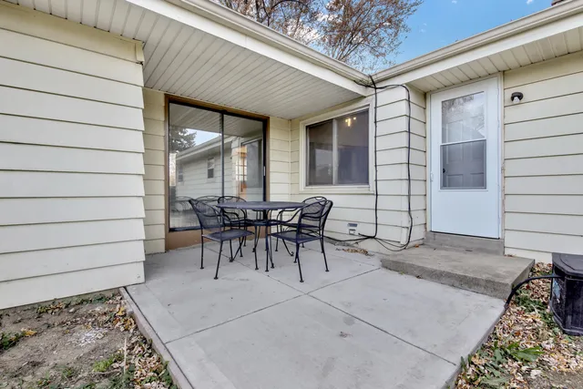 $379,900 | 3850 West College Avenue, Greenfield, WI 53221