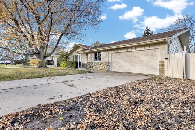 $379,900 | 3850 West College Avenue, Greenfield, WI 53221