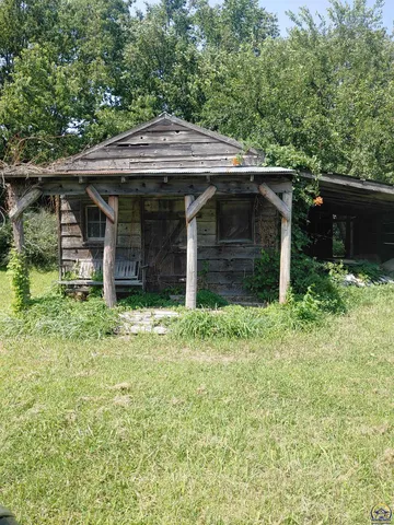 $89,950 | 13002 Highway 16, Valley Falls, KS 66088