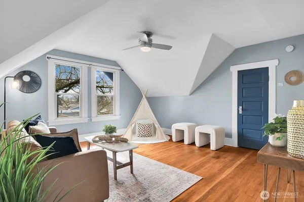 $684,950 | 2110 Virginia Avenue, Everett, WA 98201