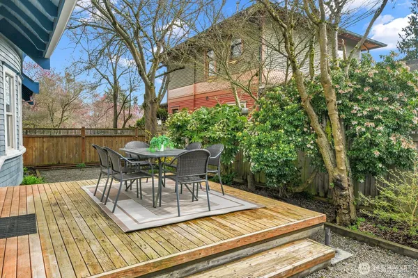 $684,950 | 2110 Virginia Avenue, Everett, WA 98201